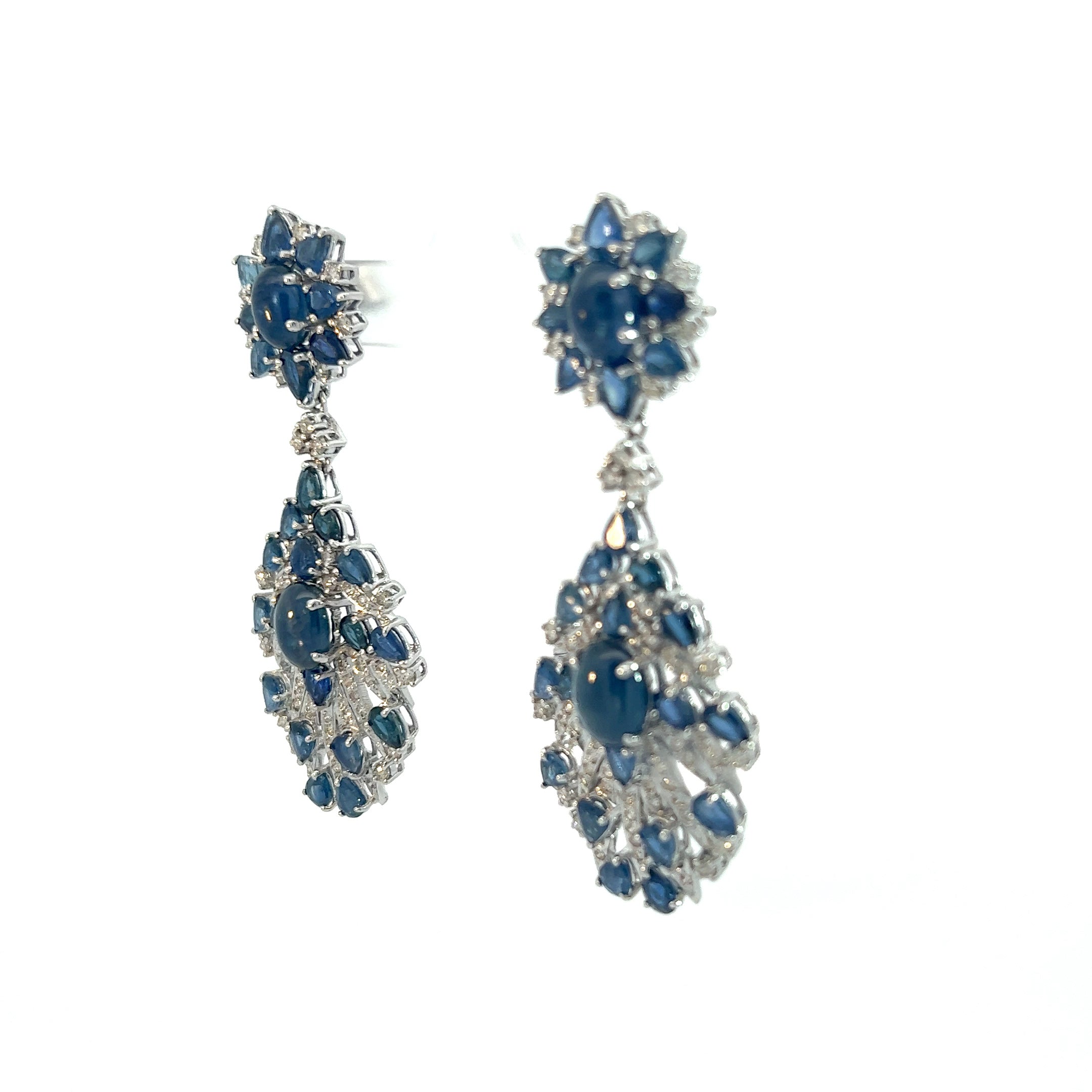 24 Carats Blue Sapphire and 4 Carats Diamond Drop Earring Earring