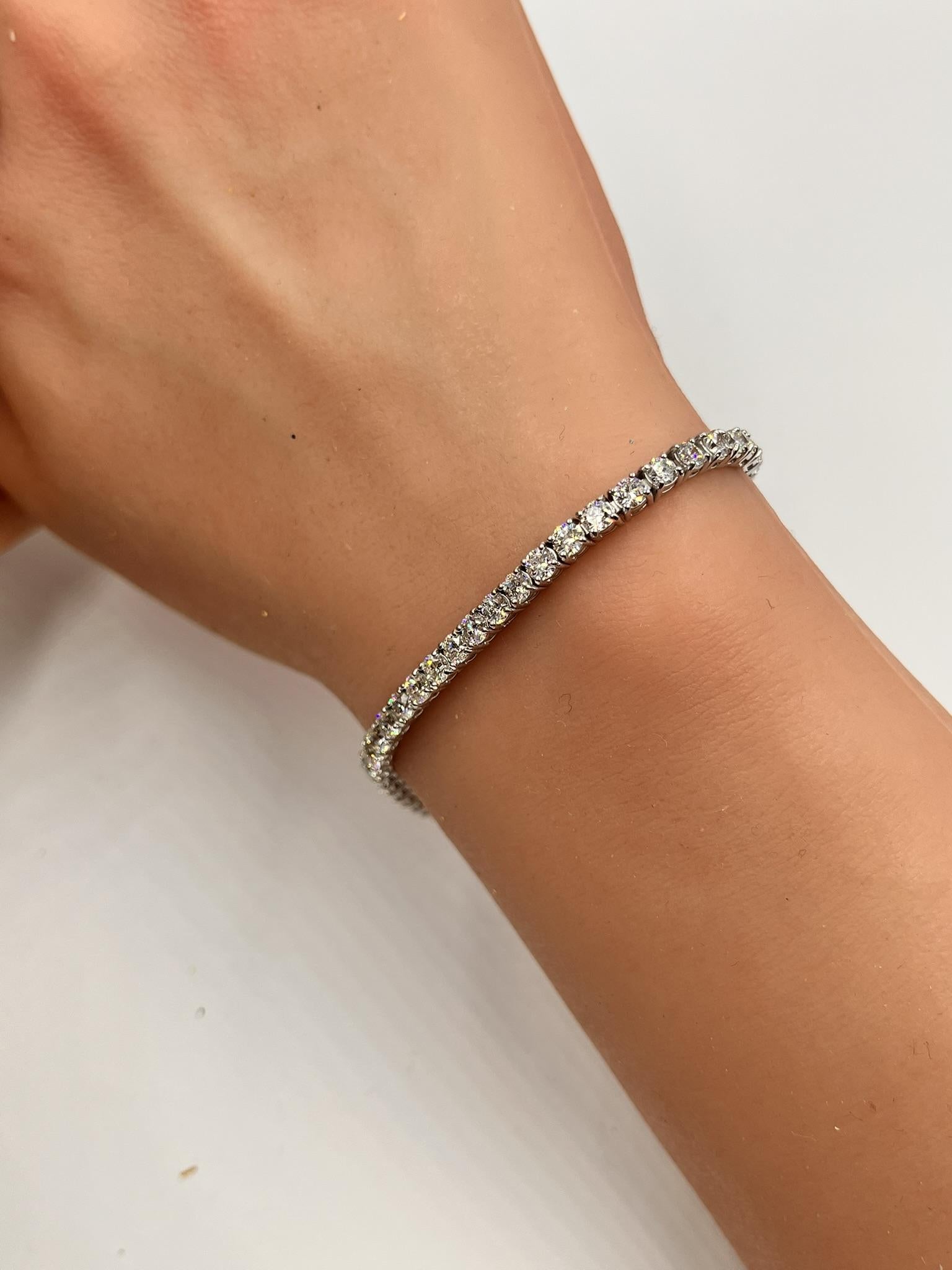 Diamond Tennis 18K Gold Bracelet