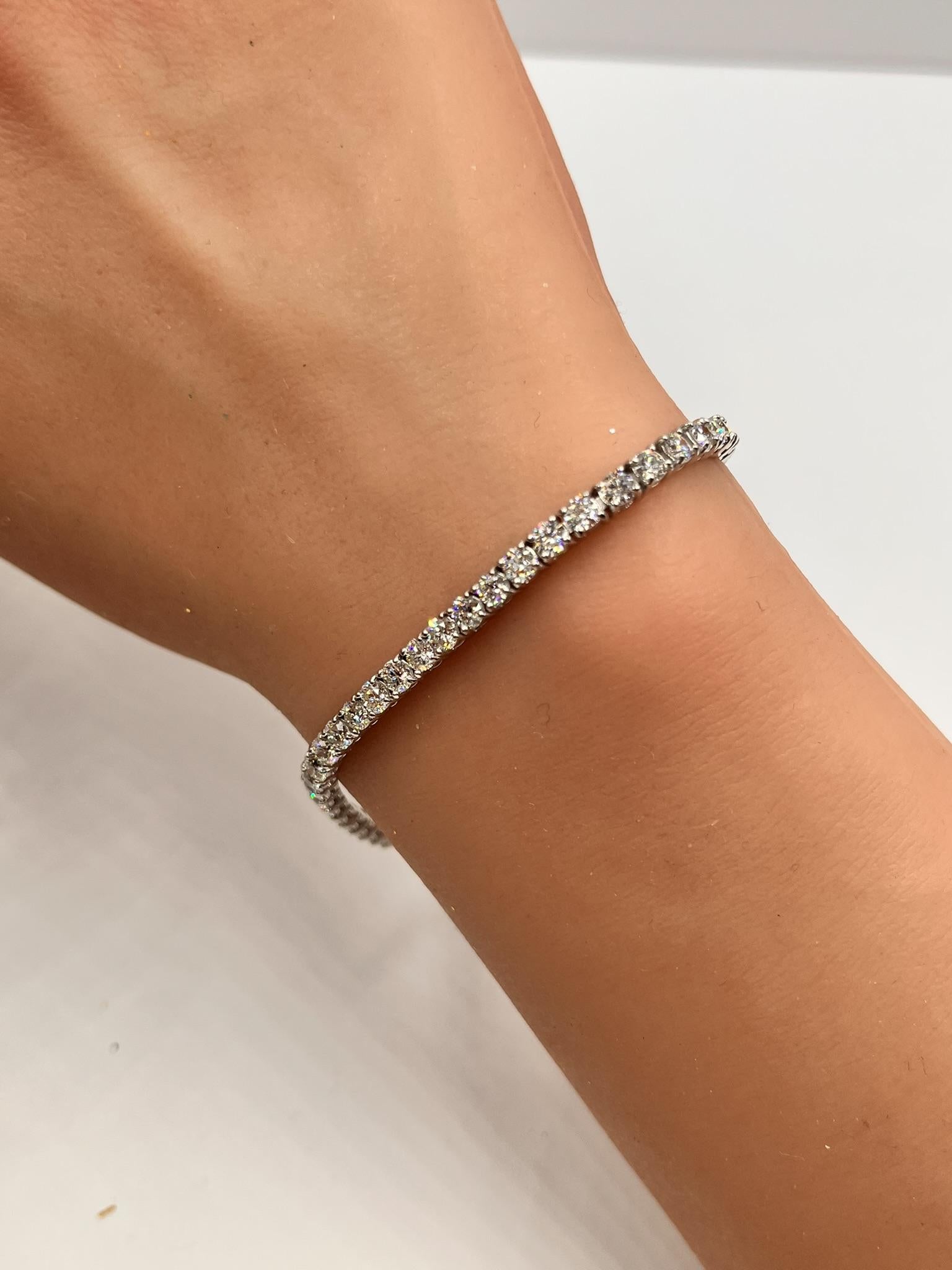 Diamond Tennis 18K Gold Bracelet