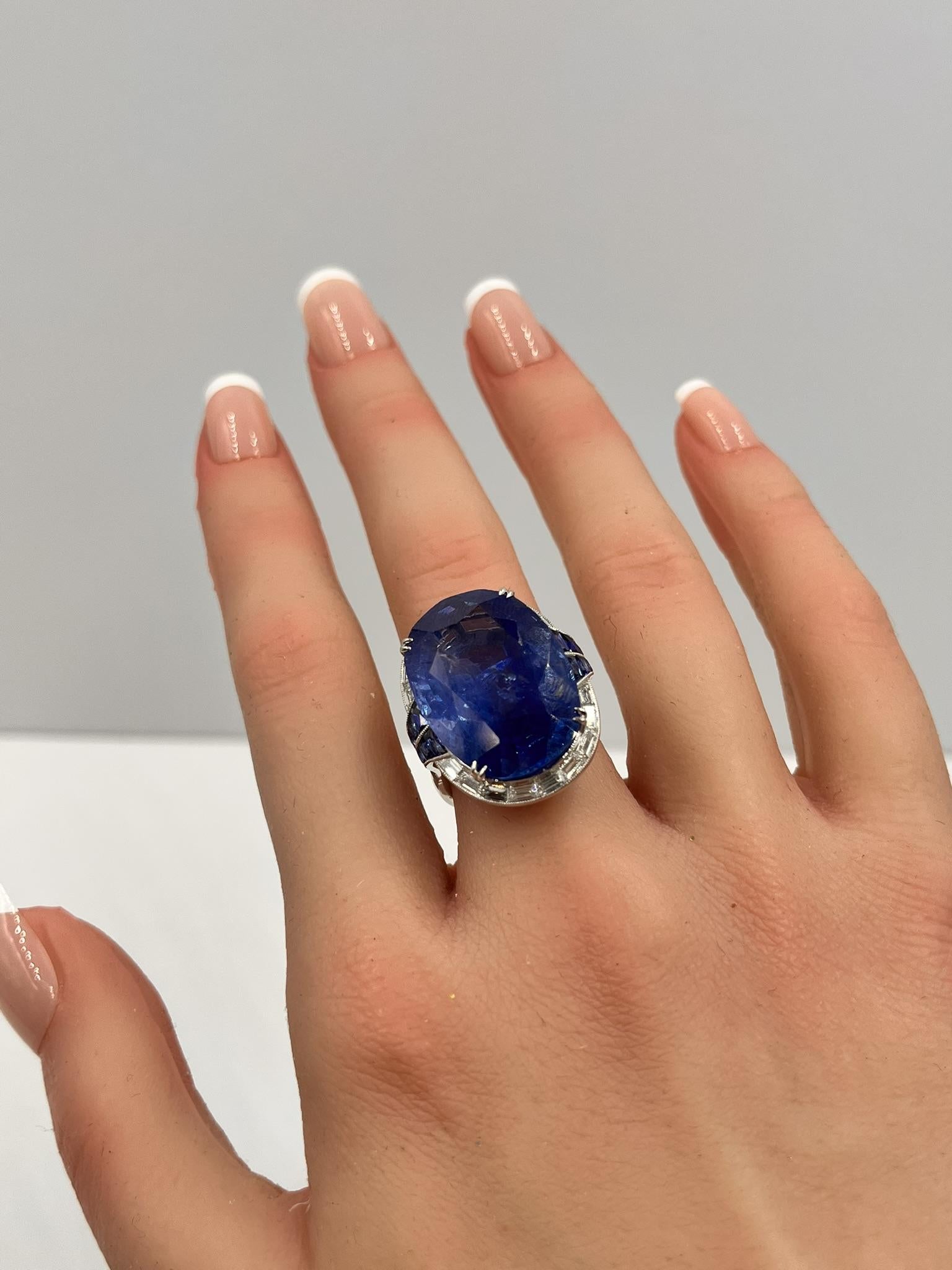 Blue Sapphire Diamond Ring