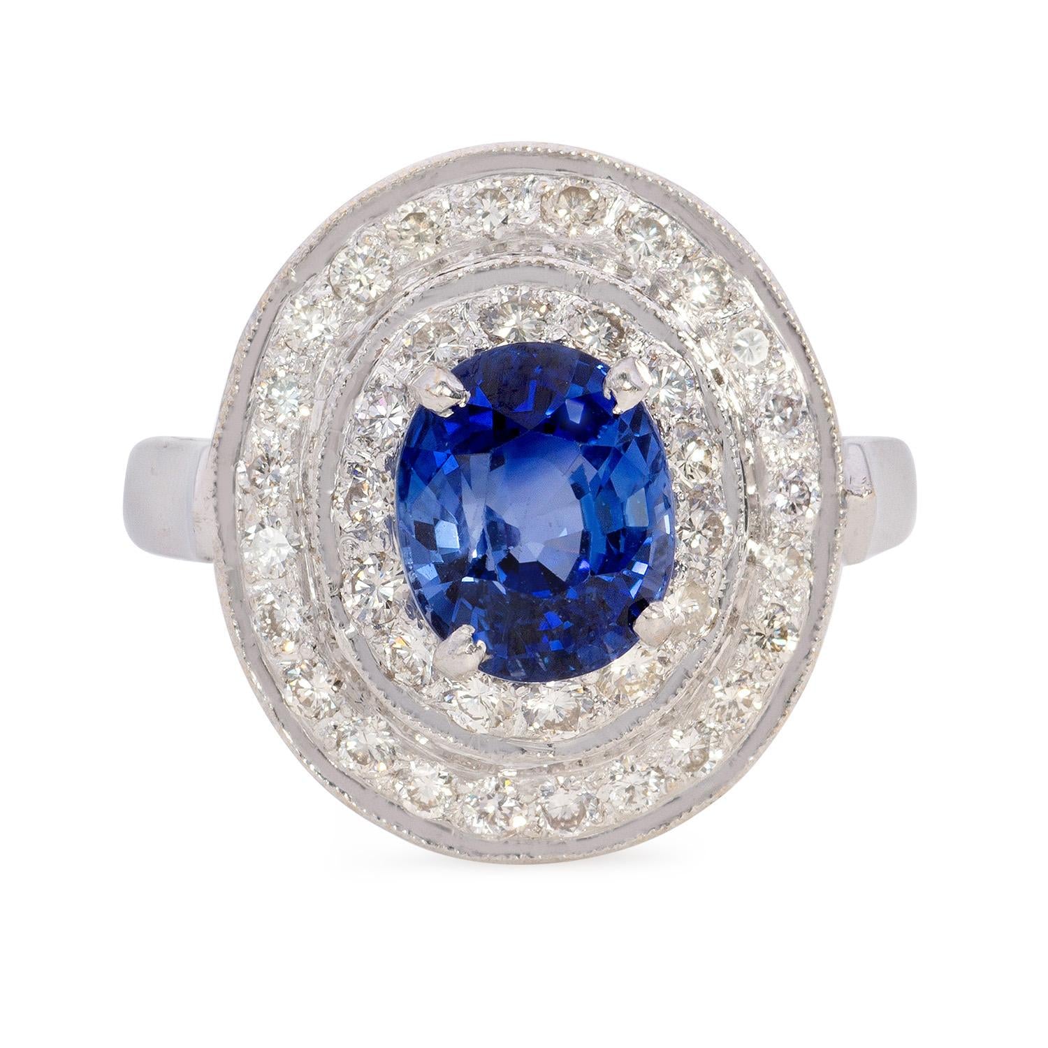 3.20 Carat Blue Sapphire Diamond Cluster Ring in 18K Gold