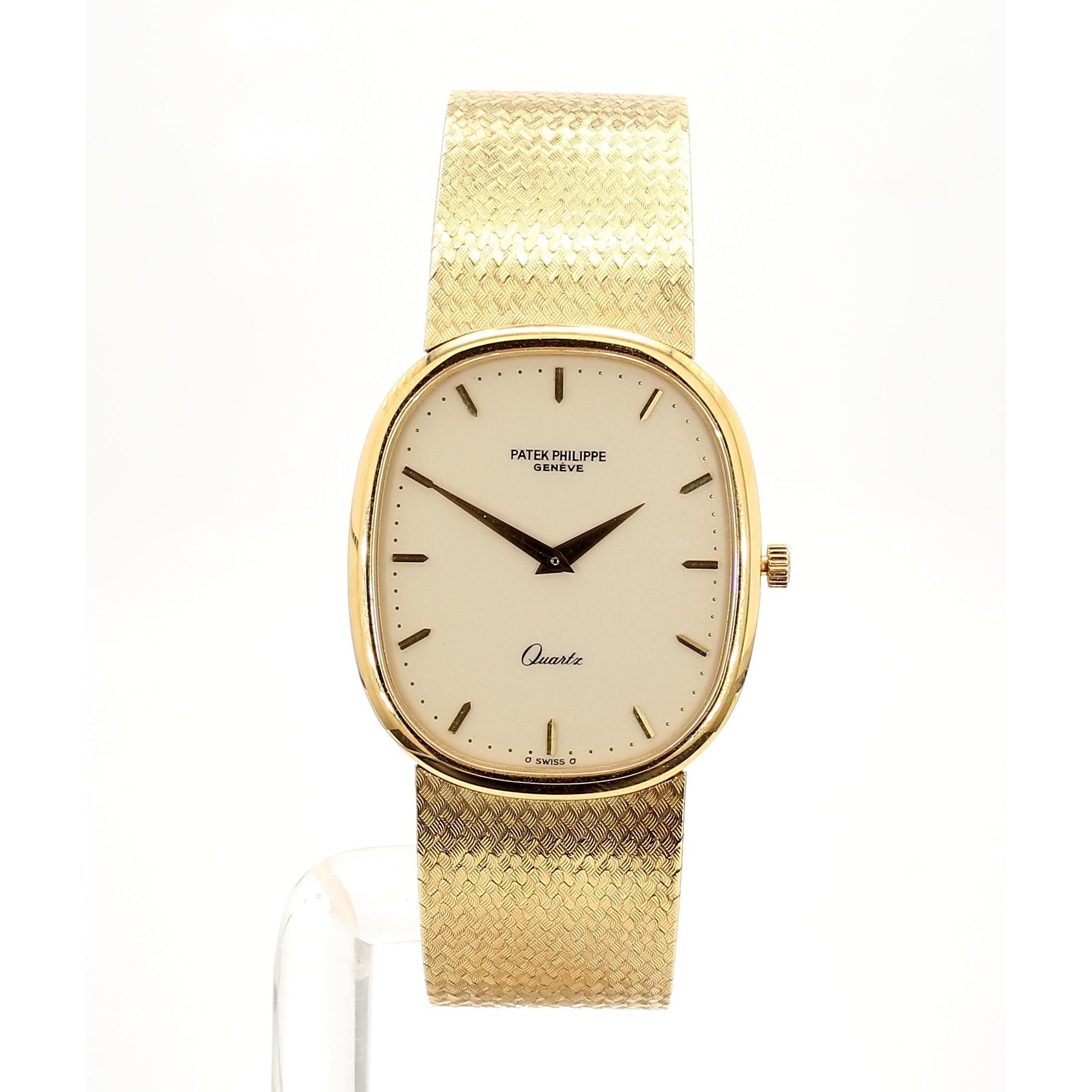 Patek Philippe Grand Ellipse circa 1980 in 18k yellow gold with ivory dial