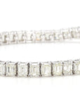 18k Gold Tennis Bracelet with 12.72ct Baguette Diamonds VVS2 I Grade
