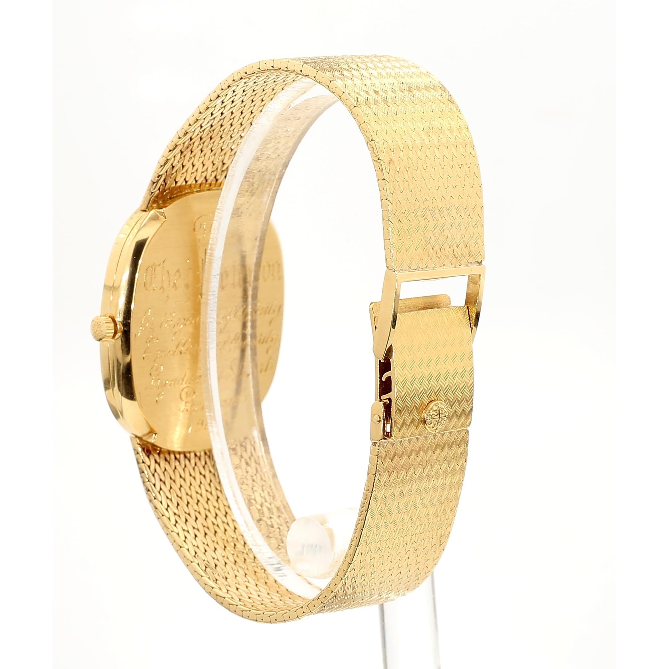 Patek Philippe Grand Ellipse circa 1980 in 18k yellow gold with ivory dial