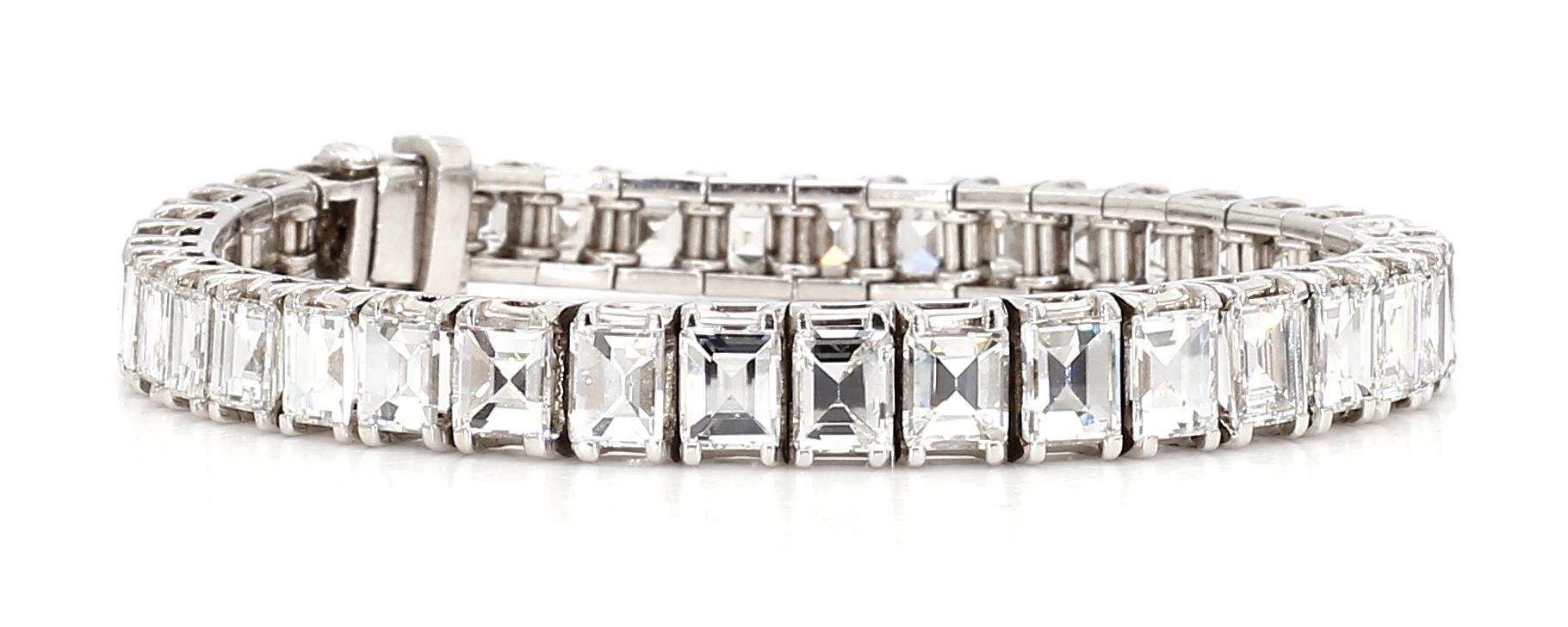 21.65 Carat Diamond and Platinum Bracelet