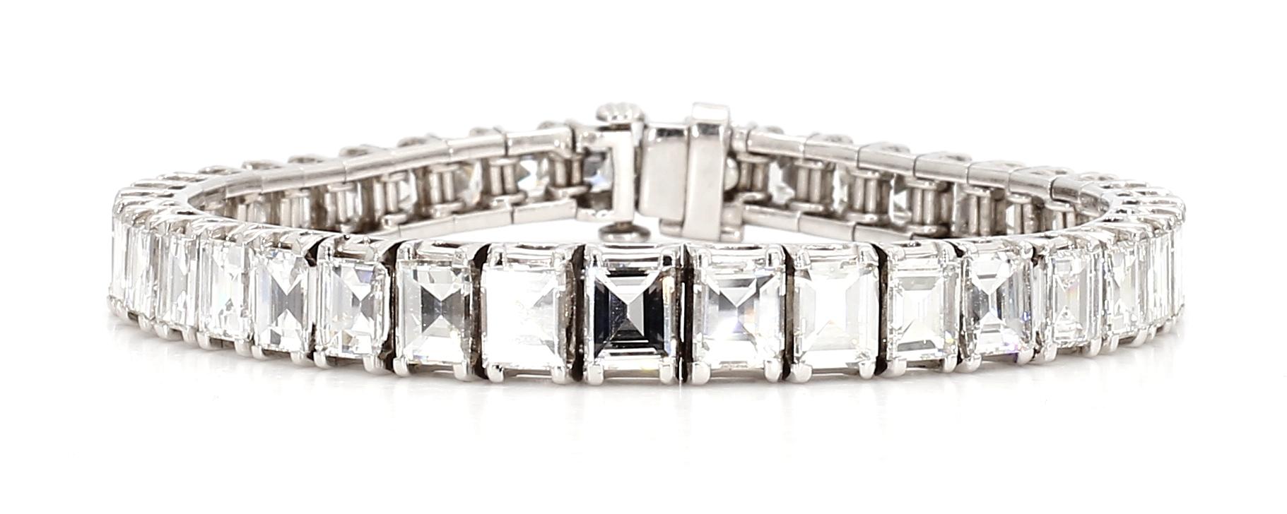 21.65 Carat Diamond and Platinum Bracelet