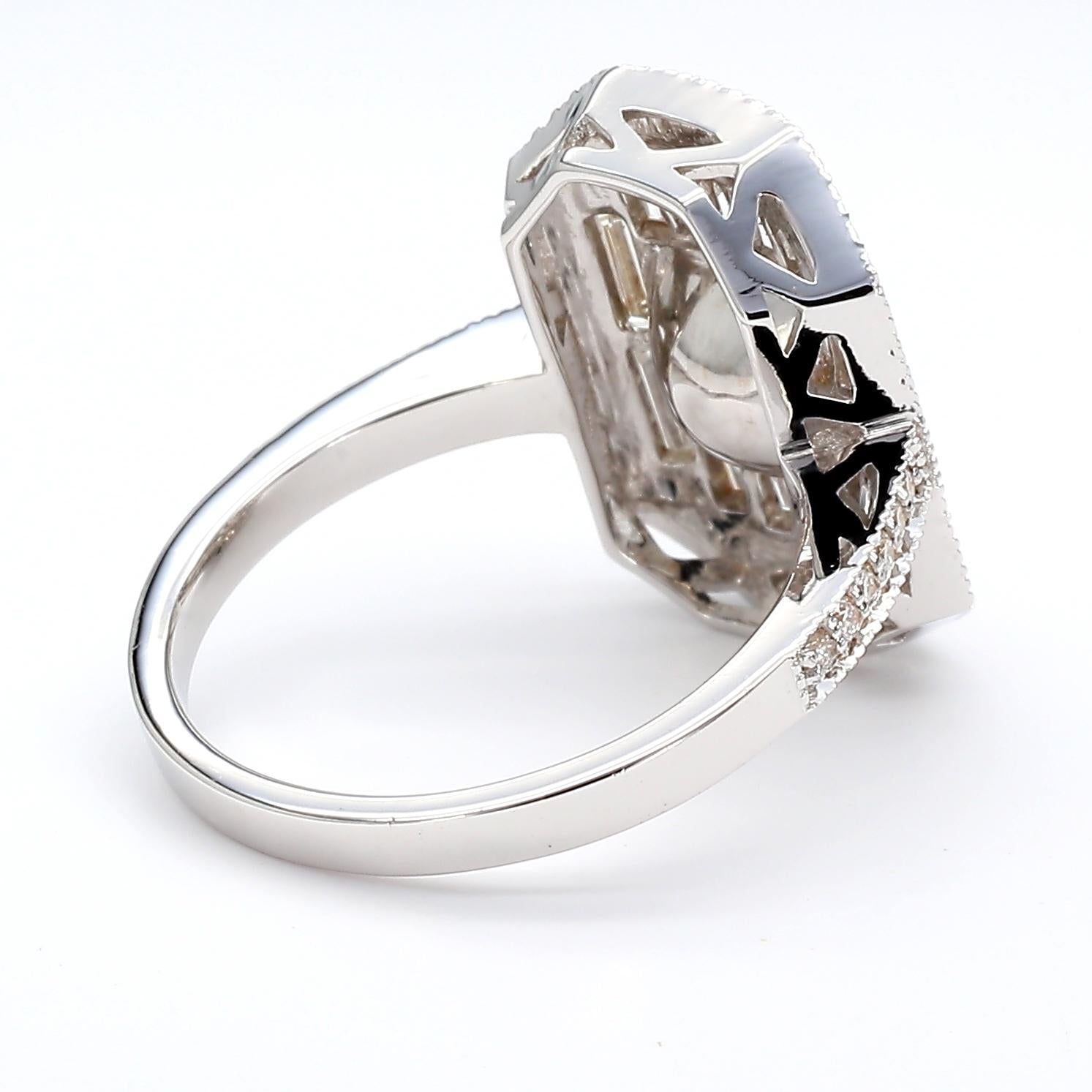 18k Gold Ring with 1.66ct Yellow Diamond and White Halo