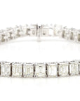 18k Gold Tennis Bracelet with 12.72ct Baguette Diamonds VVS2 I Grade