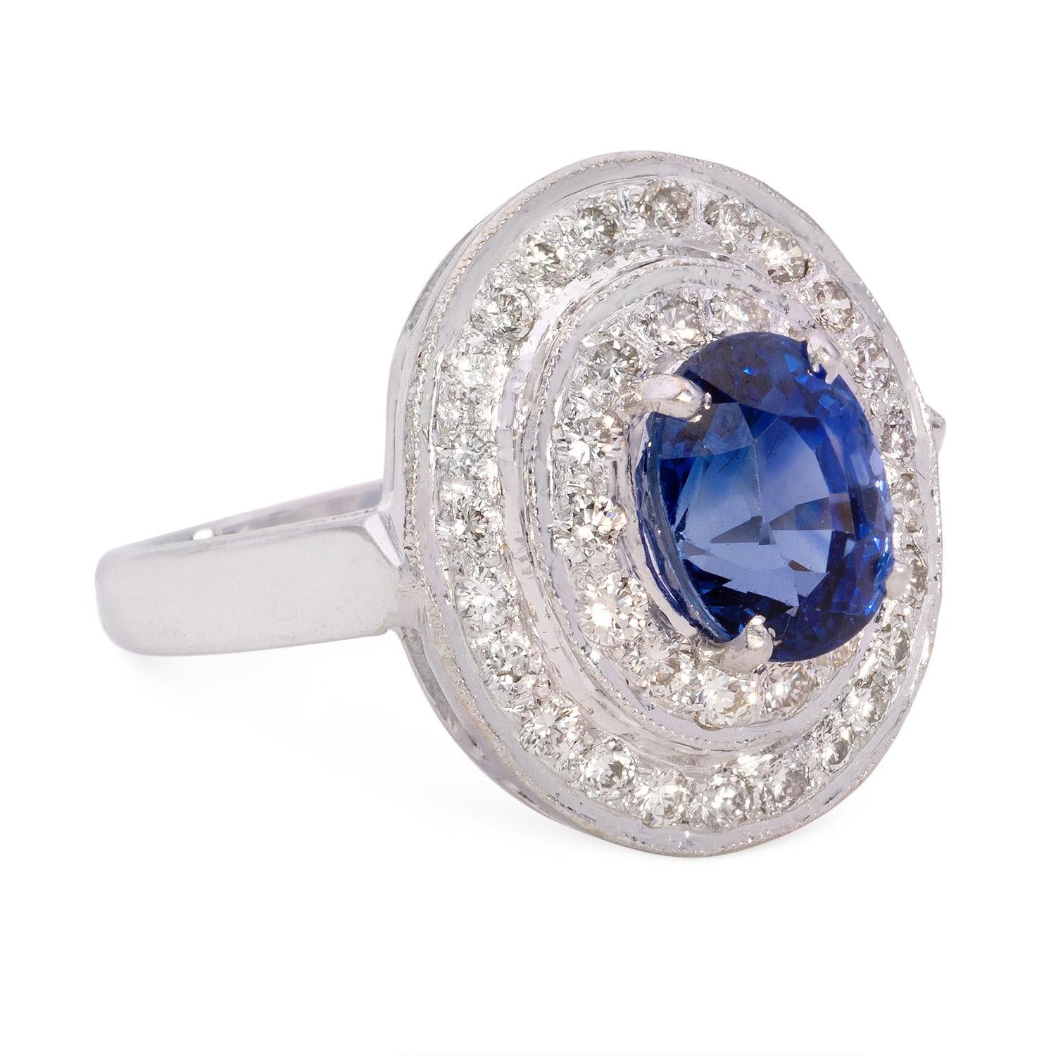 3.20 Carat Blue Sapphire Diamond Cluster Ring in 18K Gold