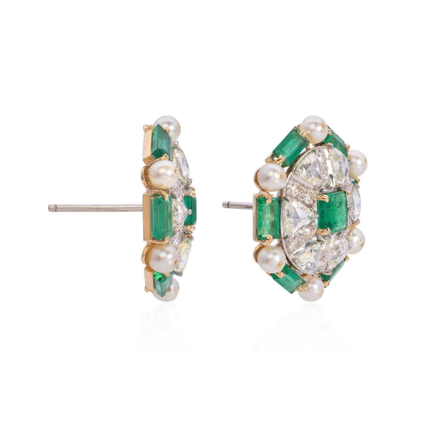 3.38 Carat Pearl and 5.95 Carat Emerald Earring